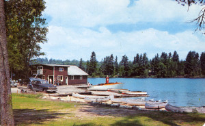 1950s-Birds-Boat-LiveryL