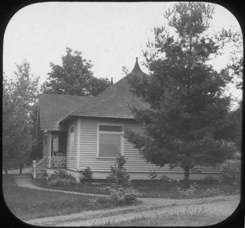 Antlers Pine Cottage